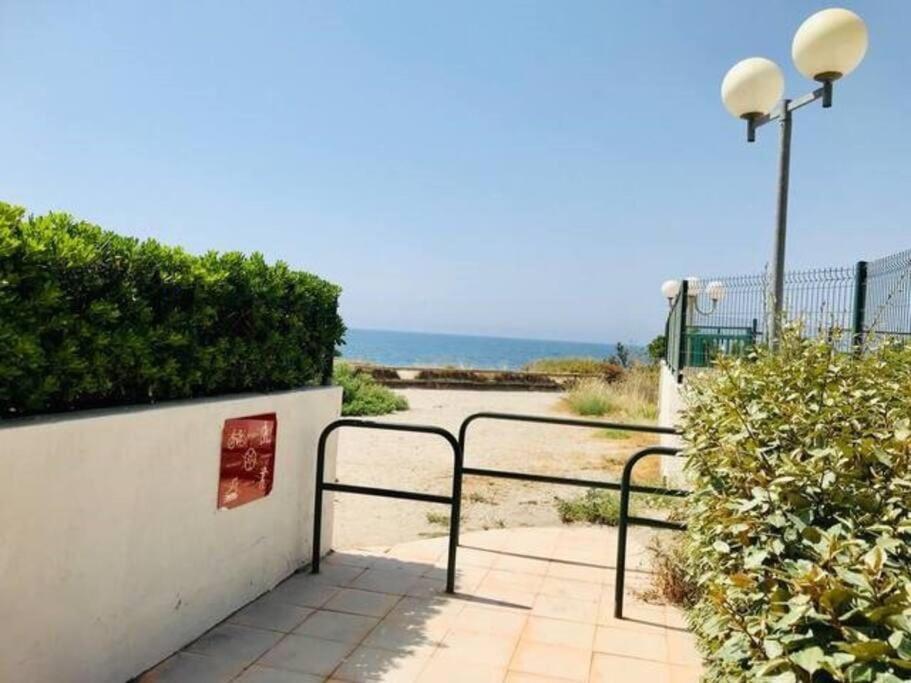 "Croisette" Appartement Rez De Jardin Acces Direct Plage ! Sète Exterior foto